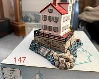 Harbour Lights Lorain Lighthouse Replica #207