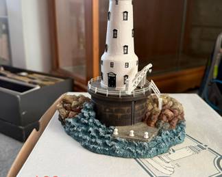 Harbour Lights Rock of Ages Lighthouse #271