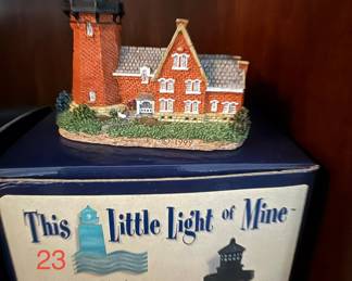 Harbour Lights "This Little Light of Mine" Southeast Block Lighthouse 23