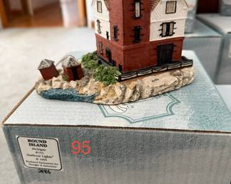 Harbour Lights Round Island Lighthouse #153