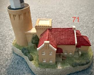 Harbour Lights Lighthouse Collection - "The Point" Lighthouse