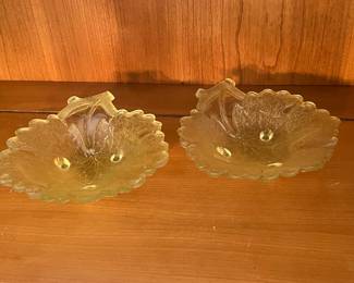 Vintage Indiana Glass Leaf Shaped Pressed Dish Bowl (Set of 2)