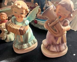 Nikoniko Import Angel Figurines