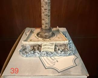 Harbour Lights Roosevelt Island Lighthouse 1998 Event Exclusive