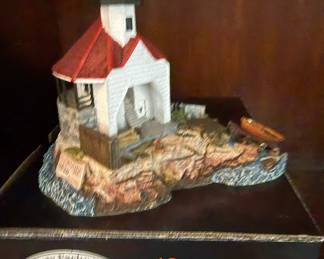 Harbour Lights "Cuckolds" Lighthouse Collection Figurine
