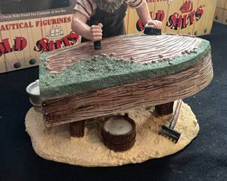 Old Salts Collection "Scraping Barnacles" Figurine