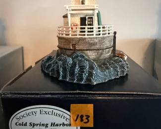 Harbour Lights Cold Spring Harbor Lighthouse Figurine