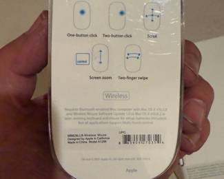 Apple wireless Magic Mouse 