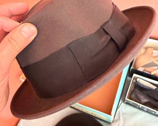 Vintage brown felt hat chesterfield brand 