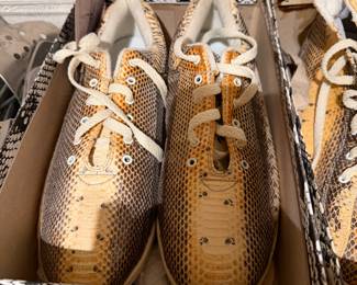 Vintage shakers sneakers 