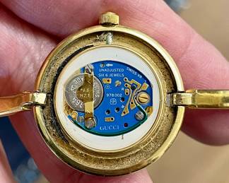 Inside of authentic vintage Gucci bezel watch with new battery. 