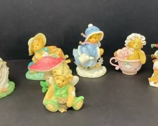 Teddy figurines