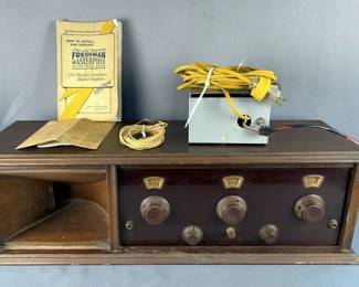 Freshman Masterpiece 5 Tube Radio With Manual 