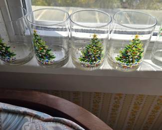 Spode Christmas Tree Double Old Fashioned set