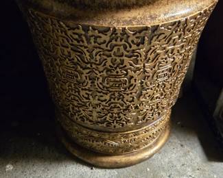 Urn/planter