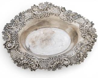 Lot 45
Redlich Co Sterling Silver Bon Bon Dish 1898, 'Daisy Open Border', W 6" L 7.8" 6.2 t oz 1 PC