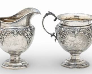 Lot 43
Wallace Grand Baroque Sterling Silver Creamer and Sugar H 4.2" 8.82 t oz 2 PCS
