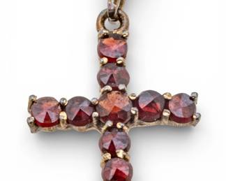 Lot 5
Garnet Cross Pendant on 14kt Yellow Gold Box Chain