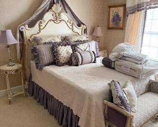 Sensational Canopy Bed