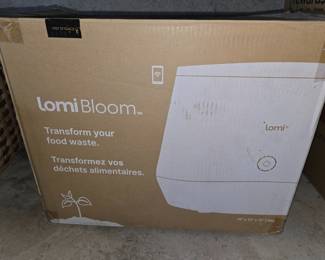 Lomi Bloom Composter new in box