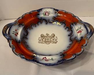 T. Pearce & Son, 23 Ludgate Hill - Serving Dish with Crest