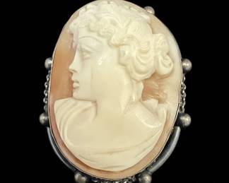 Carved Cameo Brooch Pendant
