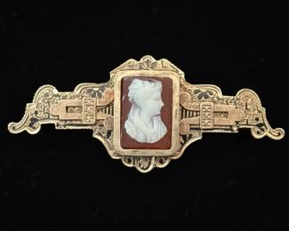 Carved Cameo Brooch or Pendant