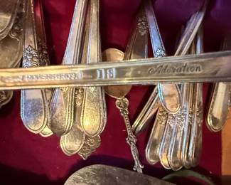 Rogers Bros "Adoration" Flatware Set, silver plate