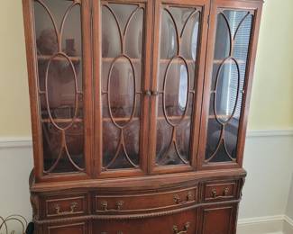 China cabinet 