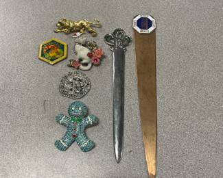 Vintage costume, jewelry, and letter openers