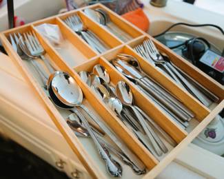 Flatware 