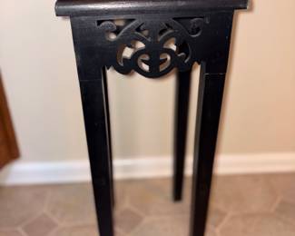 Black Plant Table!