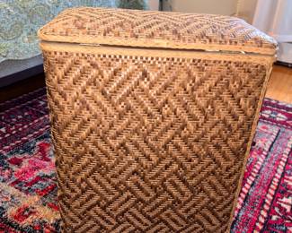Woven Vinyl Wicker Hamper!