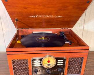 Victrola Radio/CD/Record Player Model #VTA-200B!