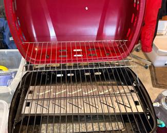 Backyard Grill! Never Used!