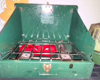 Coleman #425F Stoves!