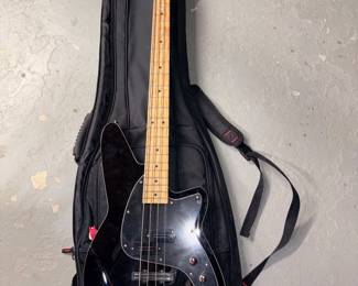 Reverend Decision P Bass Midnight Black Electric Guitar #55393 w/Gator Case!
