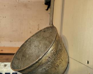 1941 Army ladle