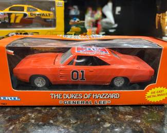 Vintage Ertl The Dukes of Hazzard General Lee new in box