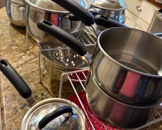 Meyer Bella Cuisine Pots and Pans 