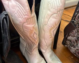 White Laredo cowboy boots