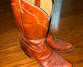 Vintage Tony Lama cowboy boots 
