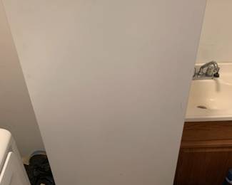 #13	insignia freezer manual frost glass shelves 21x22x56	 $75.00 
