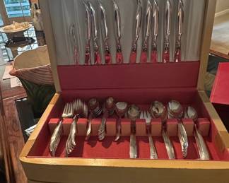 Silver Melody Flatware Set in Case