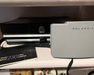 Polaroid Automatic Land Camera with Case