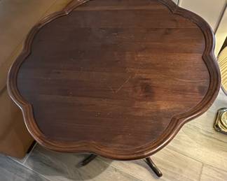 Antique Scalloped Edge Pedestal Side Table second image