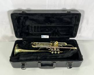 King 601 Trumpet in Yamaha Case