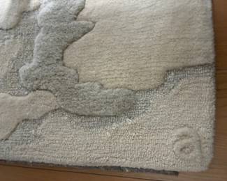 8X10 Angela Adams hand tuffed 100% New Zealand Wool Ocean Sea Glass