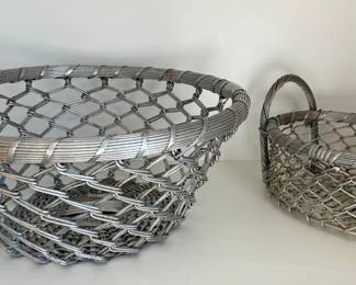 Mesh baskets