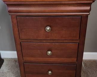 132. Stanley Side Table w/ 3 Drawers (22" x 18" x 31")